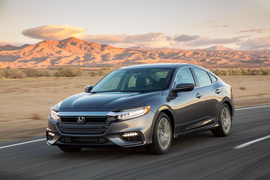  Honda Insight 2018 года  (NA) (фото 12 из 62)
